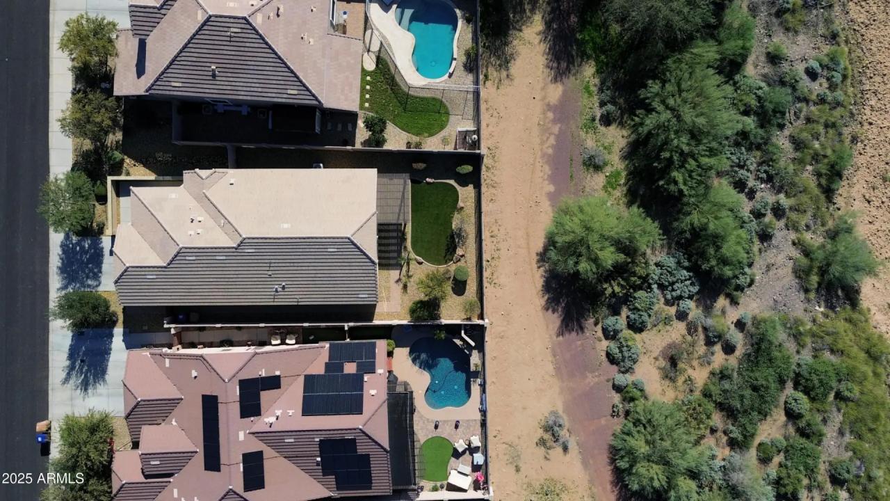 Real Estate Picture 27