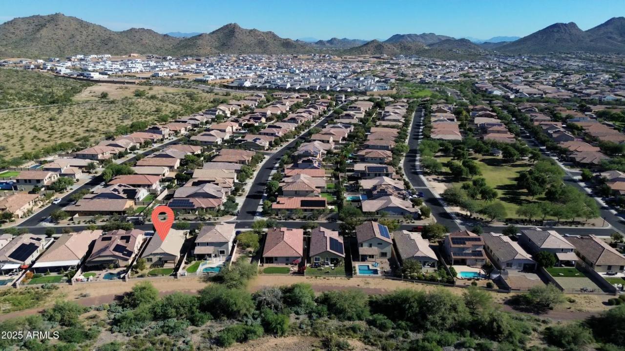 Real Estate Picture 28