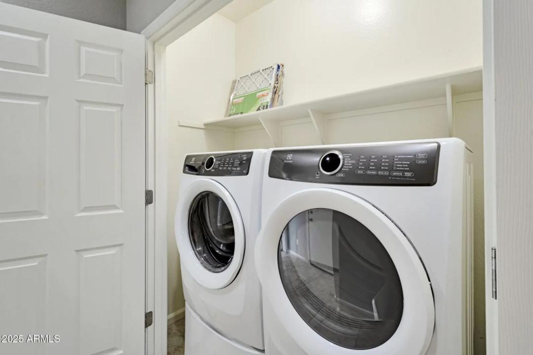 Real Estate Picture 21