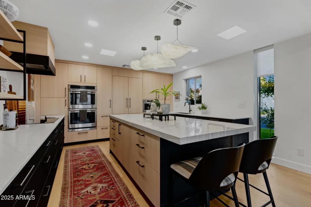 8749 E VIA DE DORADO Scottsdale AZ 85258