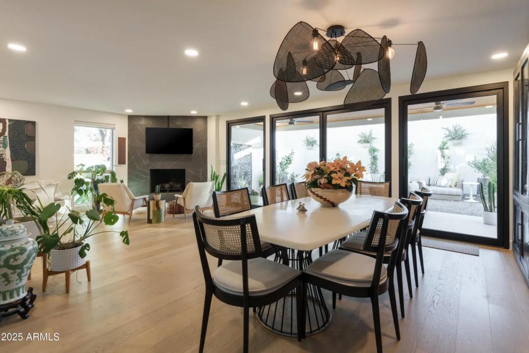 Real Estate Picture 6