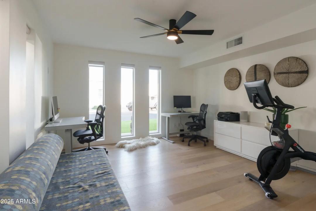 Real Estate Picture 20