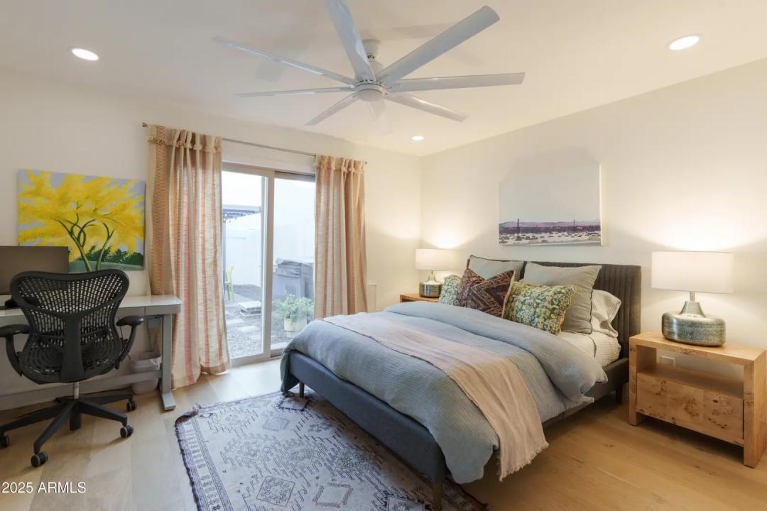 Real Estate Picture 18