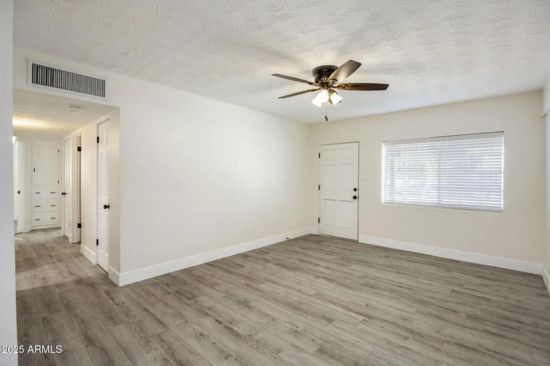 Real Estate Picture 2