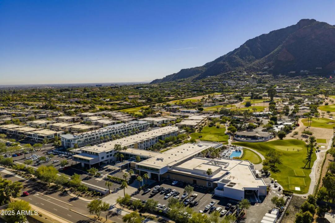 Real Estate Picture 32