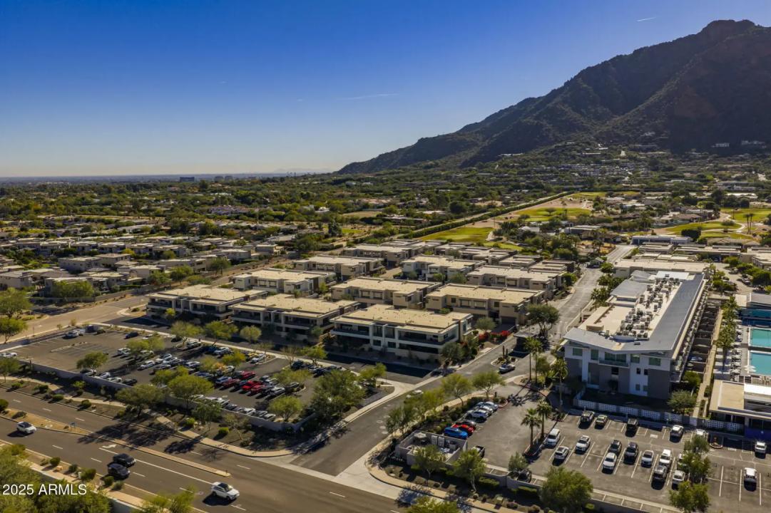 Real Estate Picture 22