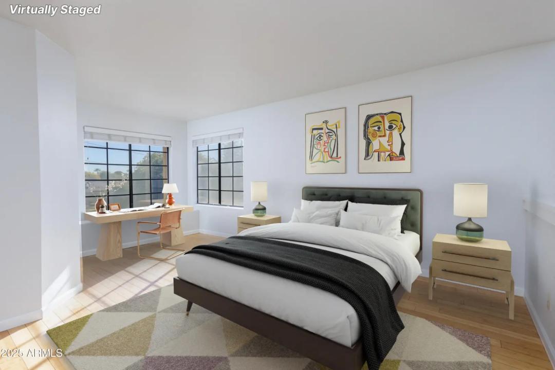 Real Estate Picture 4