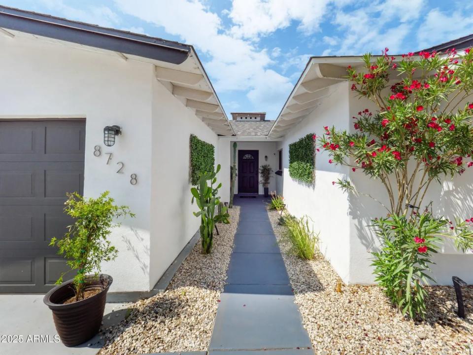 Real Estate Picture 28