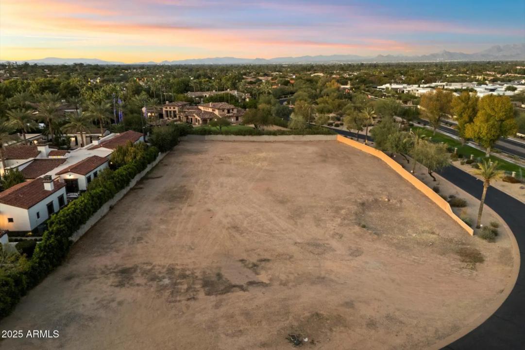 Real Estate Picture 2