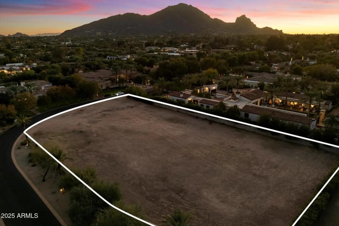 Real Estate Picture 26