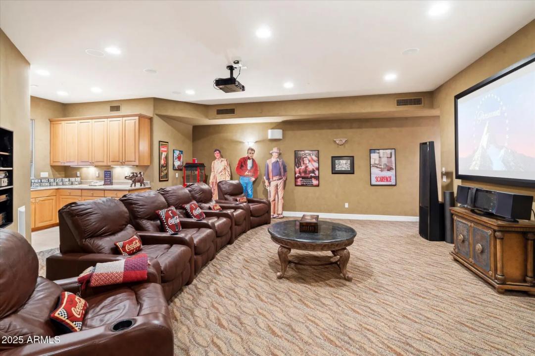 Real Estate Picture 53