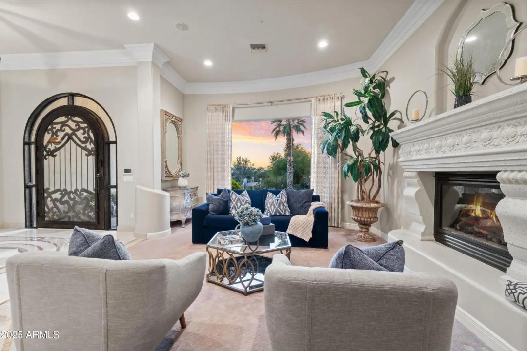 Real Estate Picture 15