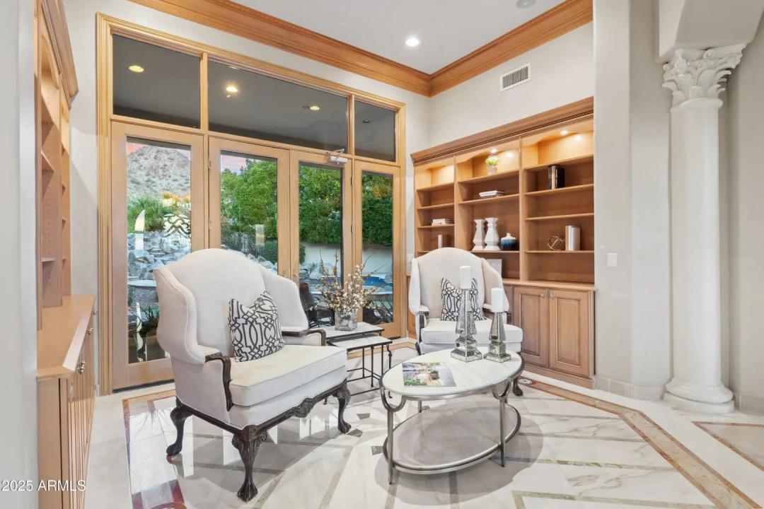 Real Estate Picture 18