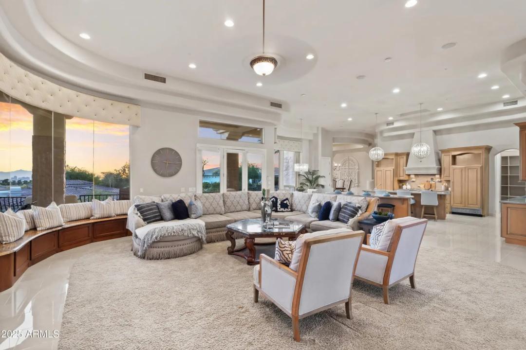 Real Estate Picture 35