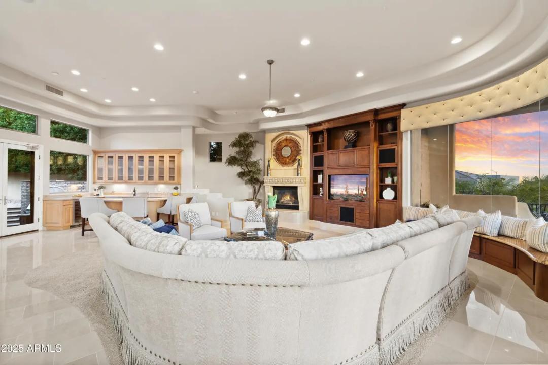 Real Estate Picture 36