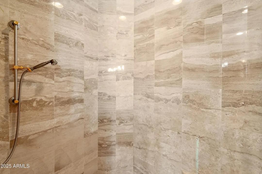 Real Estate Picture 73