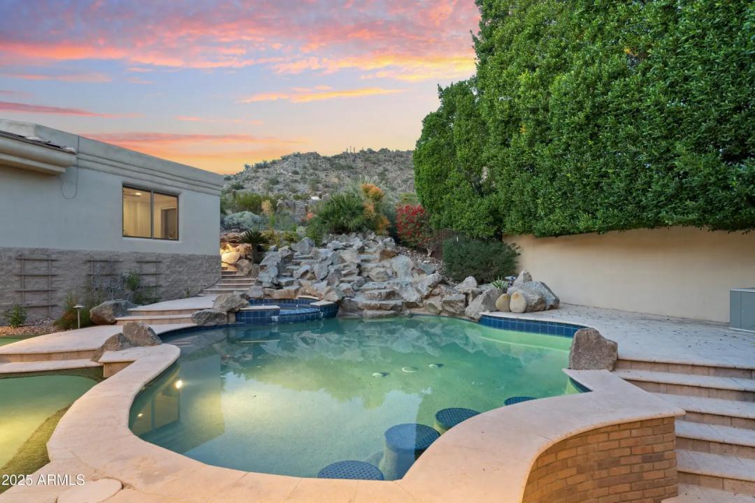 Real Estate Picture 80