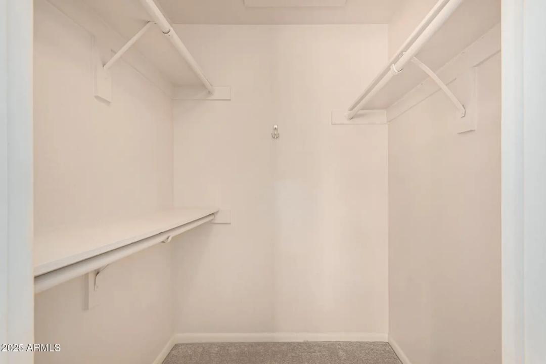 Real Estate Picture 12