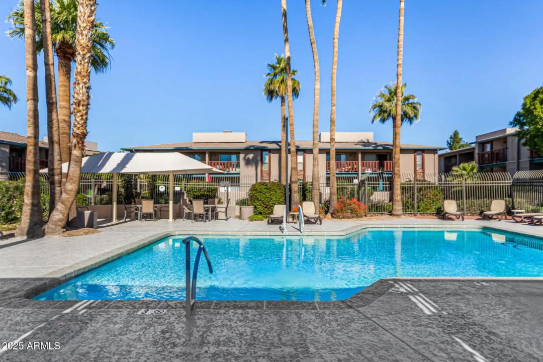 Real Estate Picture 22