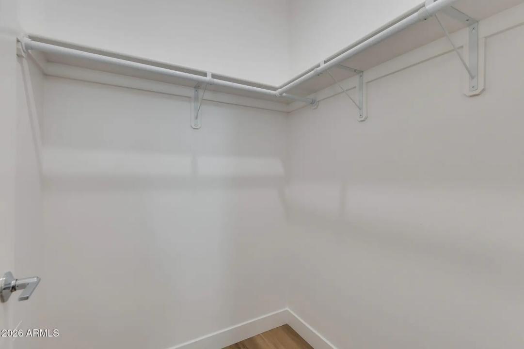 Real Estate Picture 32