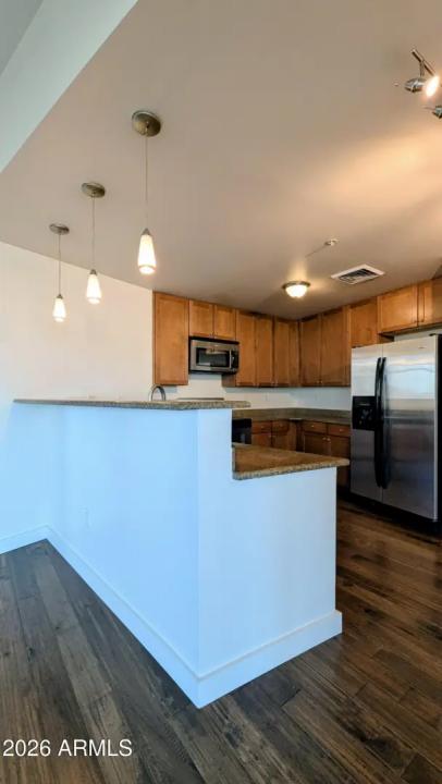 Real Estate Picture 10