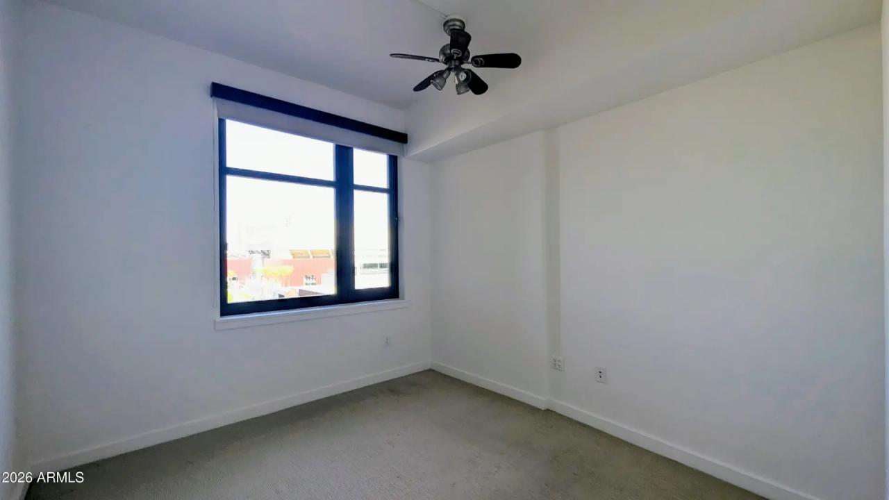 Real Estate Picture 21