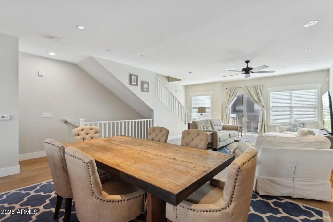 Real Estate Picture 10