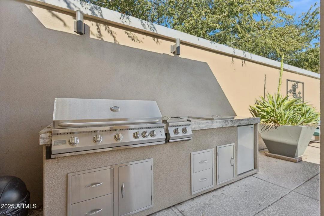 Real Estate Picture 35