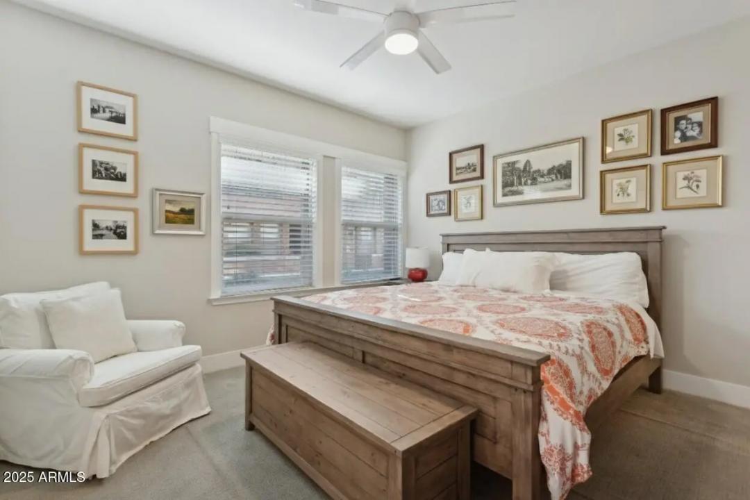 Real Estate Picture 5