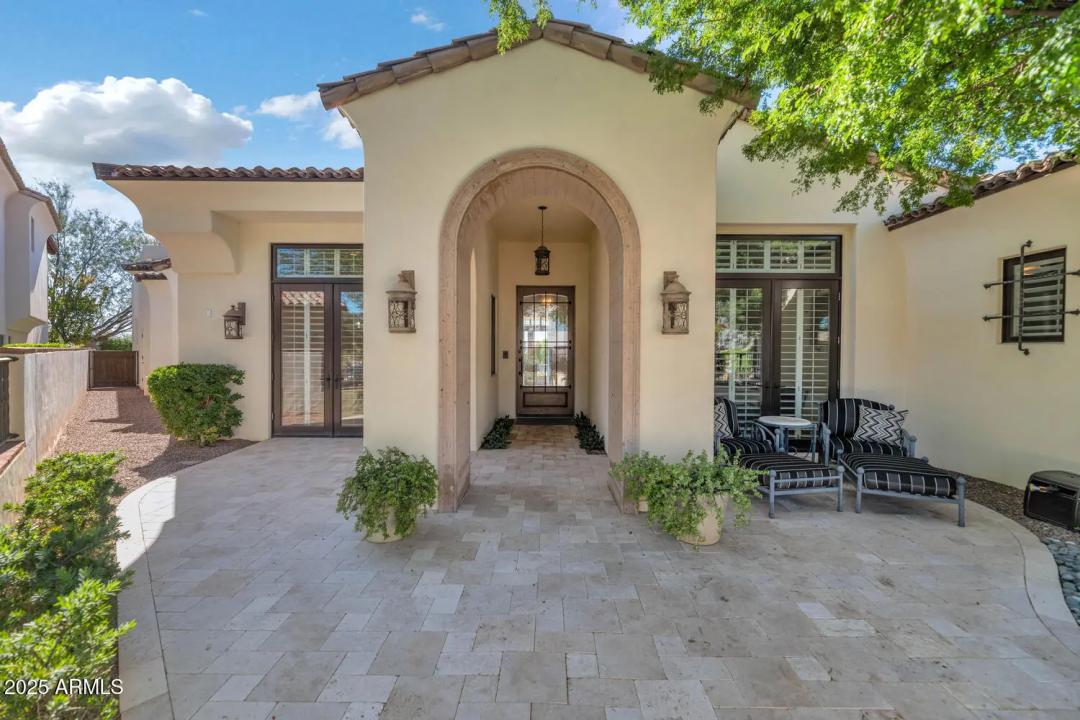 Real Estate Picture 2