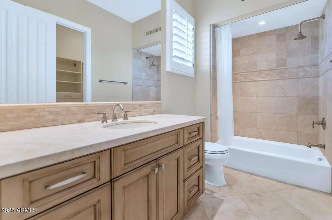 Real Estate Picture 31