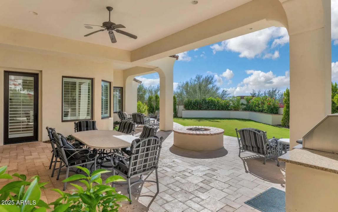 Real Estate Picture 39