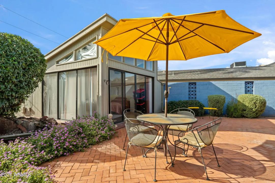 Real Estate Picture 33