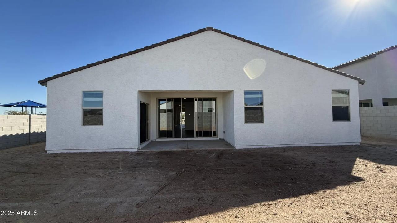 Real Estate Picture 23