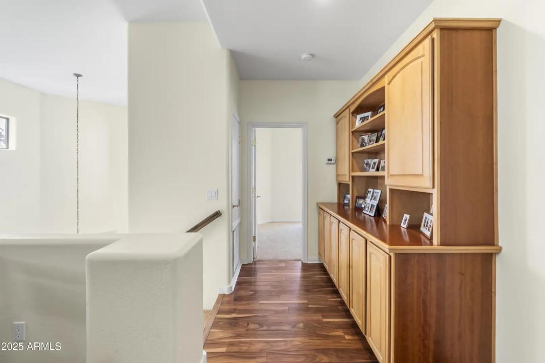 Real Estate Picture 25