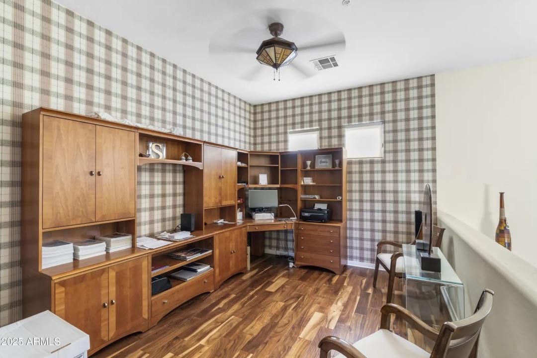 Real Estate Picture 27