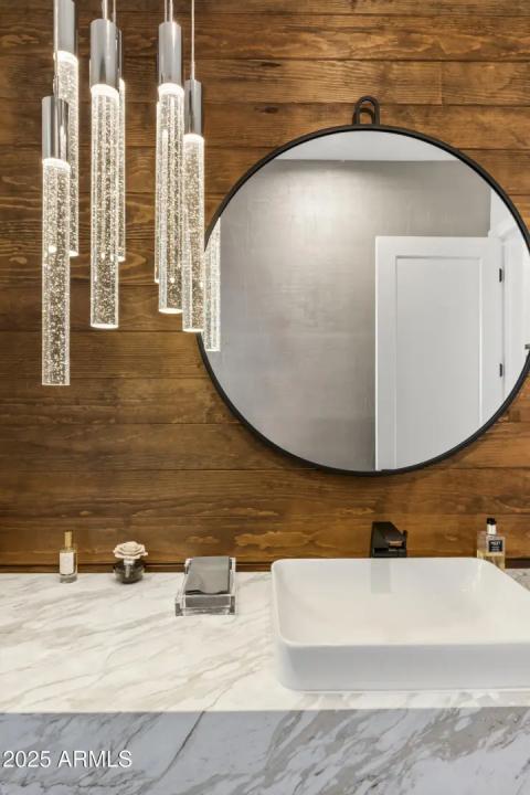 Real Estate Picture 20