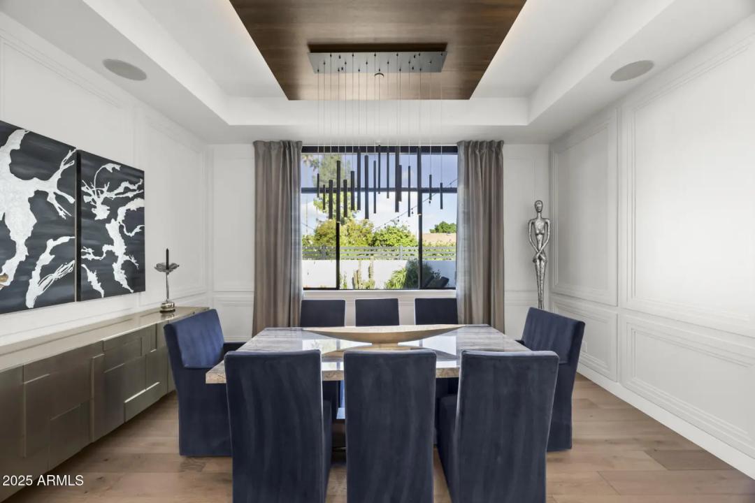 Real Estate Picture 11