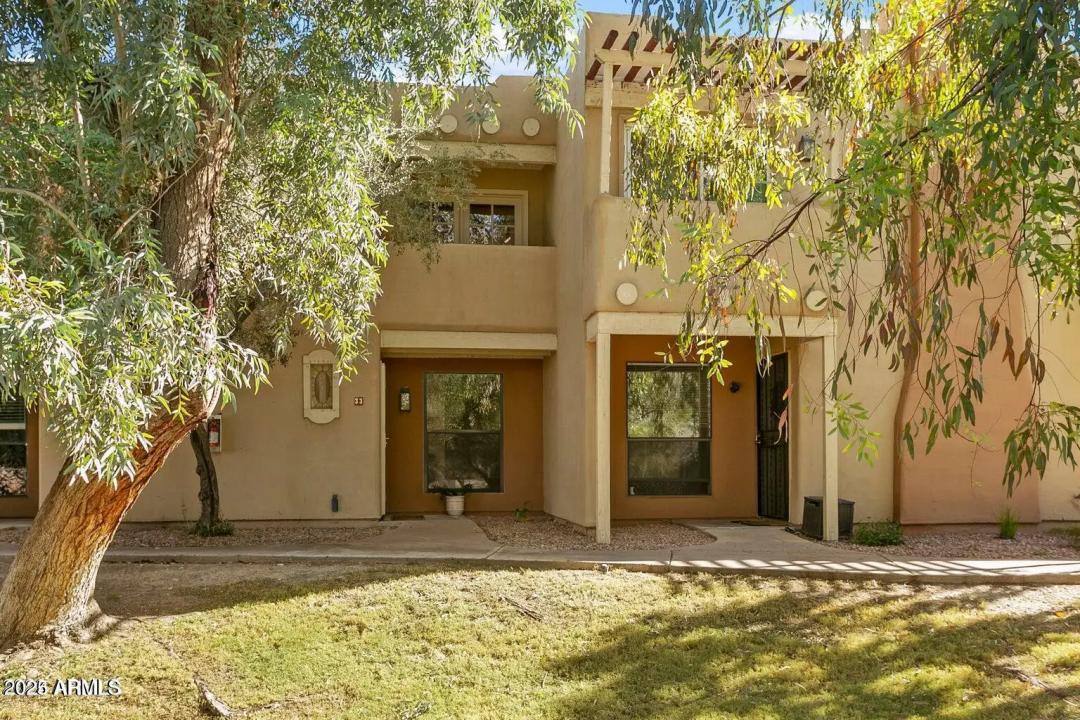 Real Estate Picture 1