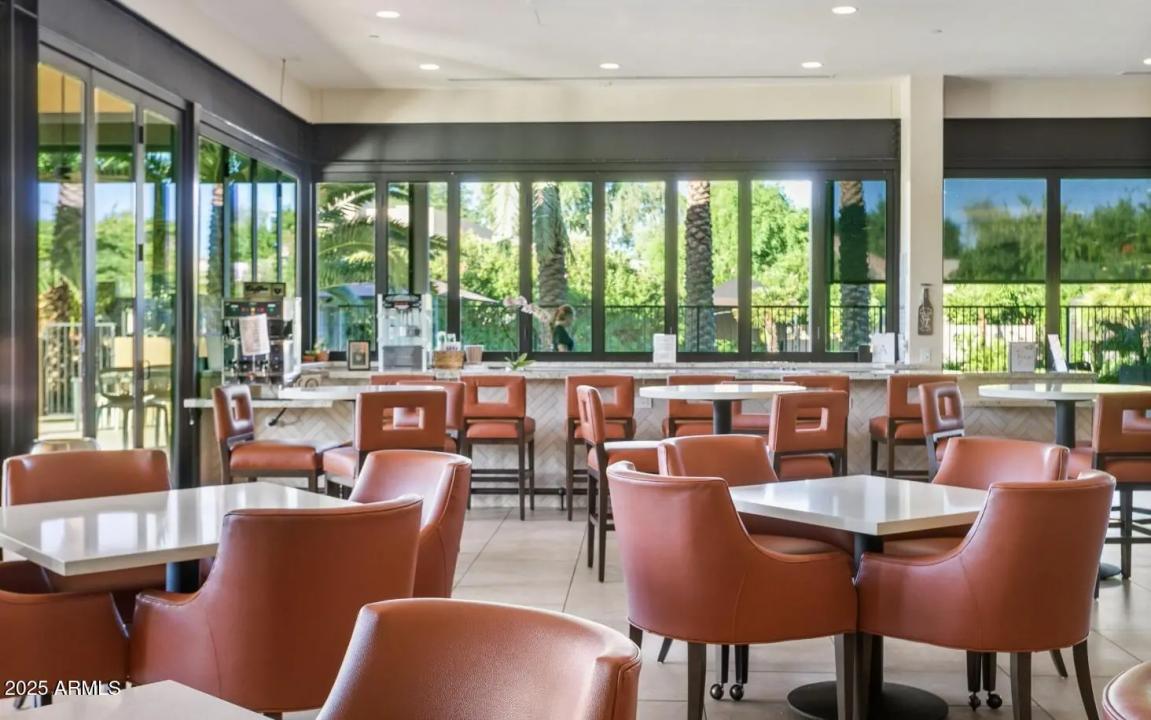 Real Estate Picture 25