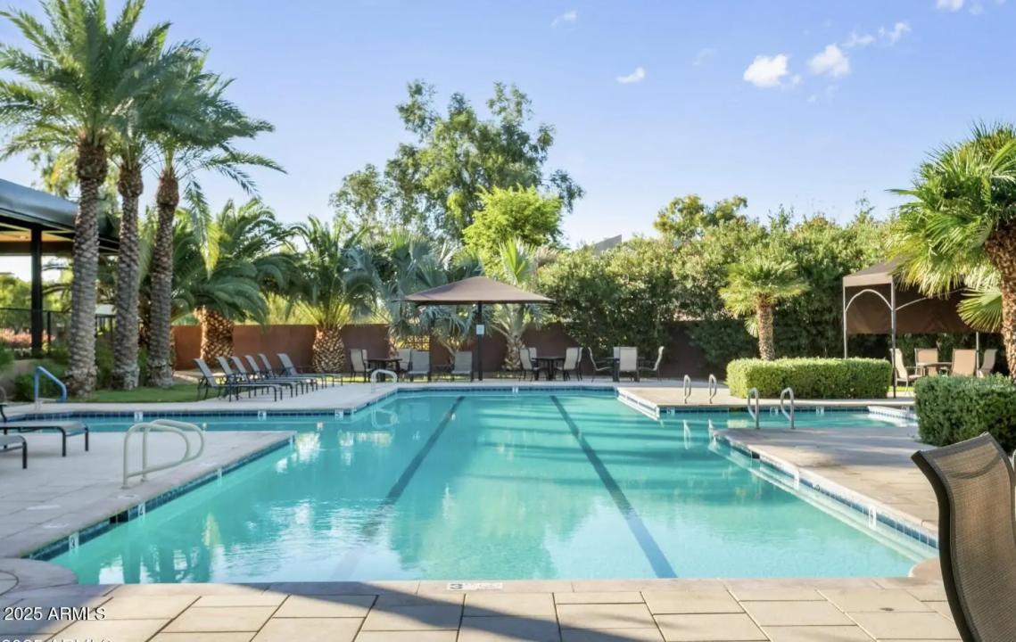 Real Estate Picture 24