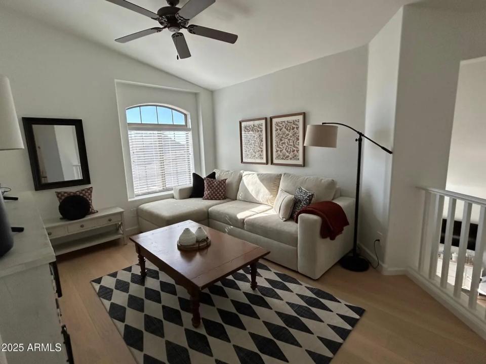 Real Estate Picture 2