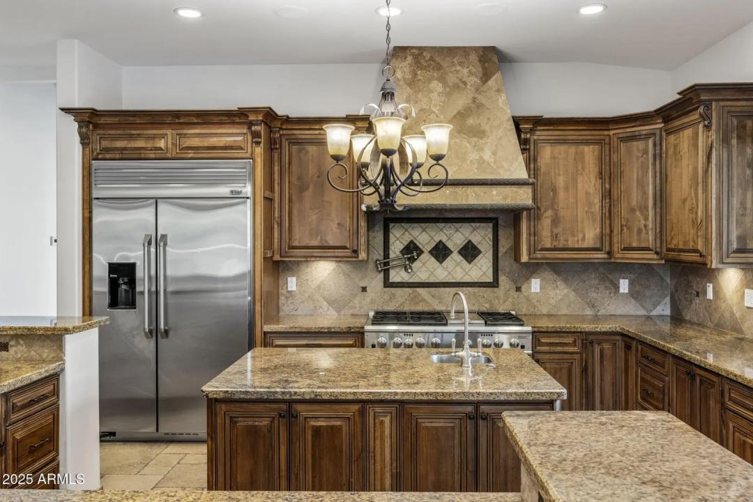 Real Estate Picture 27