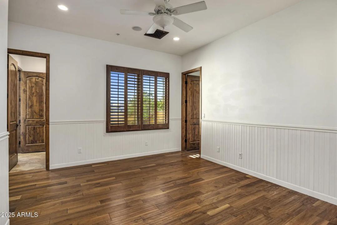 Real Estate Picture 38