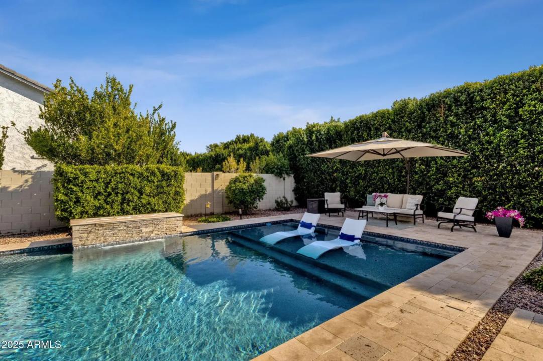 Real Estate Picture 43