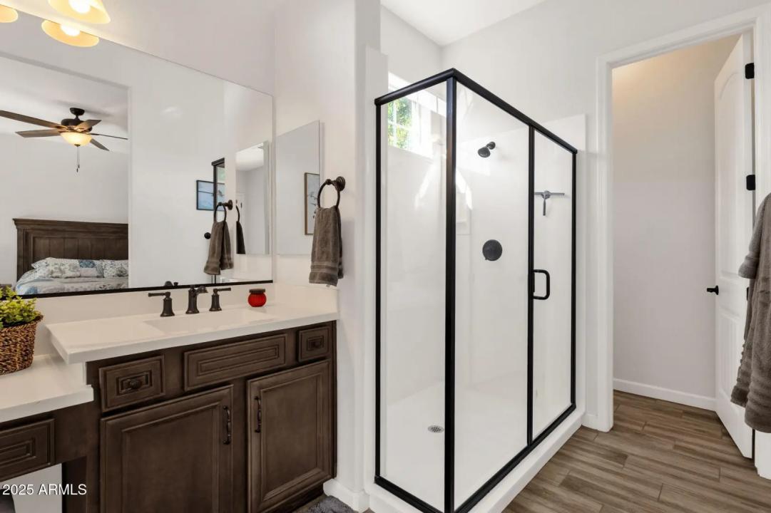 Real Estate Picture 34