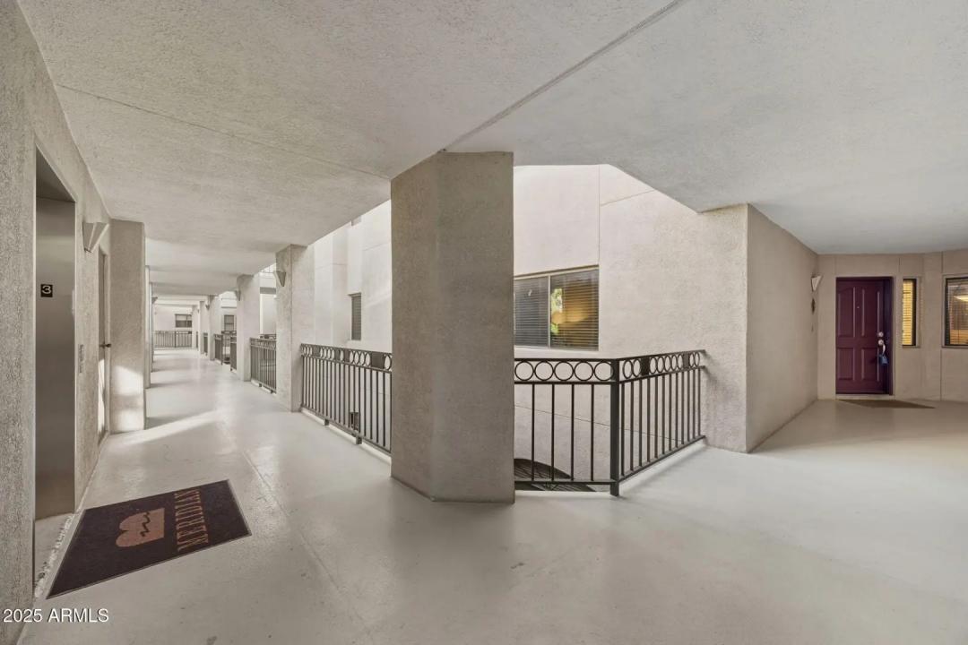 Real Estate Picture 5