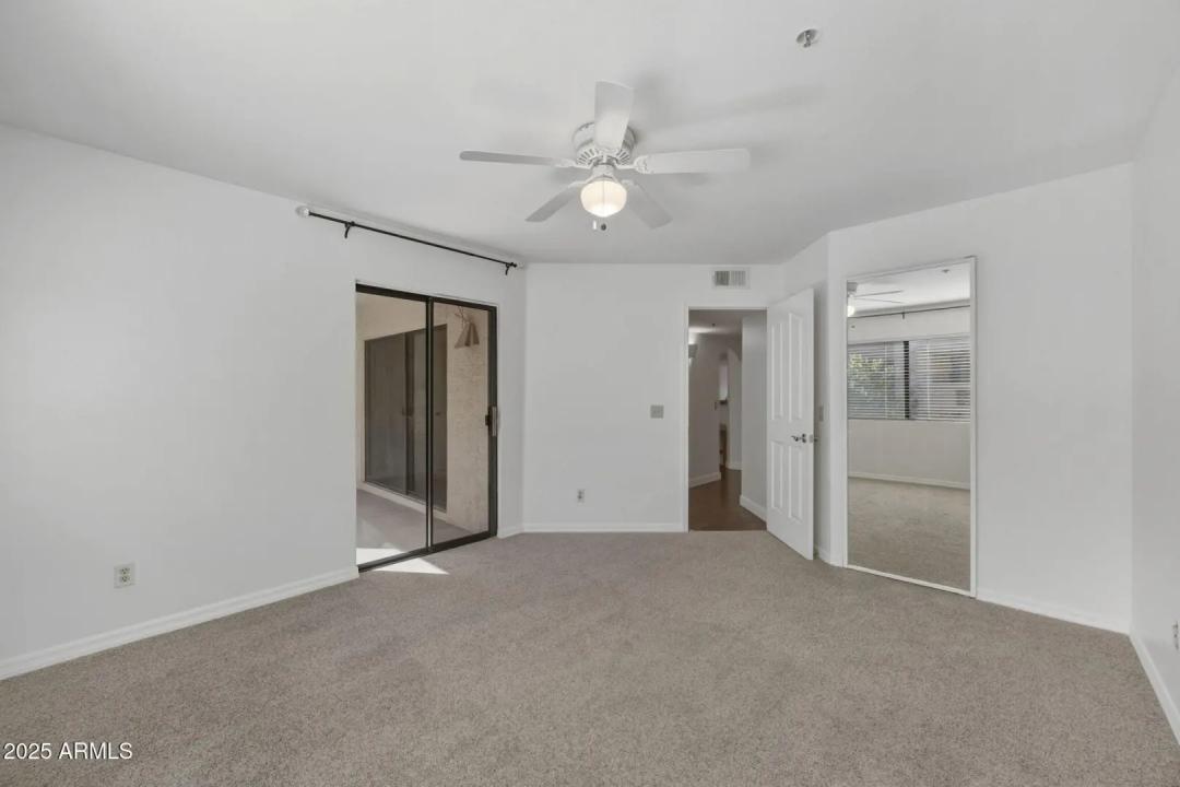 Real Estate Picture 23