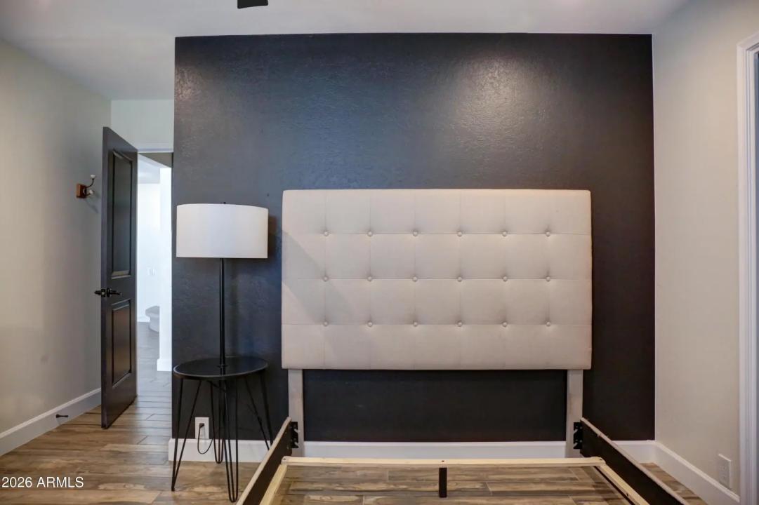 Real Estate Picture 38