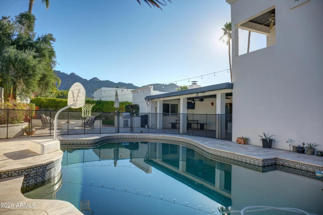 Real Estate Picture 46